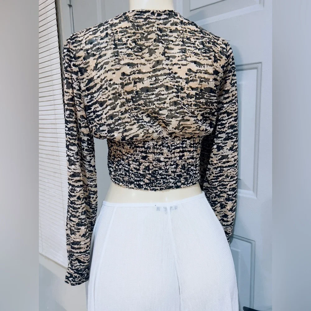 Zara brand size XS Stylish Black and Tan Crop Top